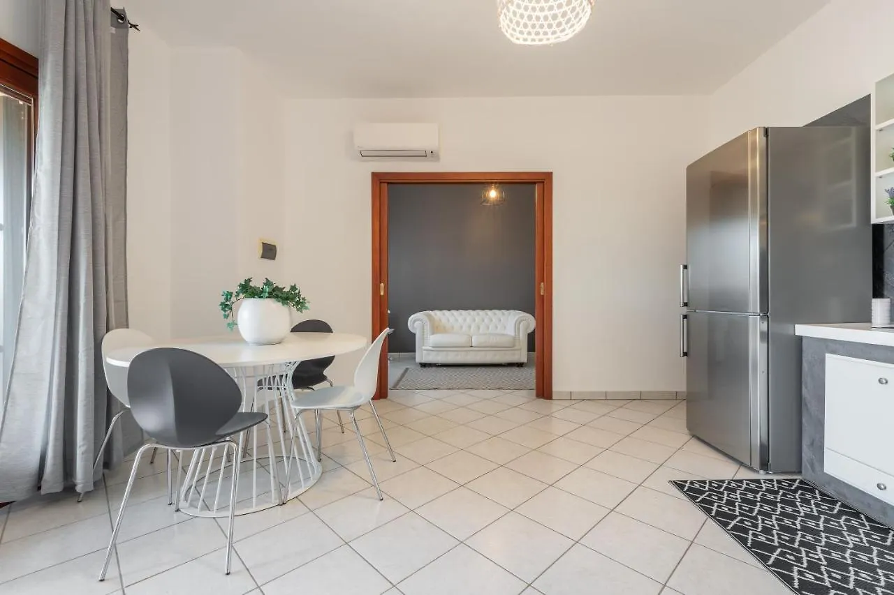Suite Home Simius Villasimius Apartment