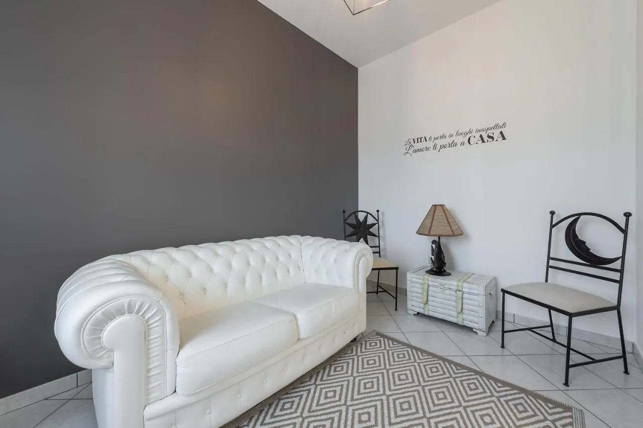 Suite Home Simius Villasimius 0*,